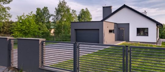 portail pour habiller et securiser votre jardin