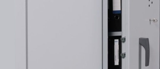 une armoire forte